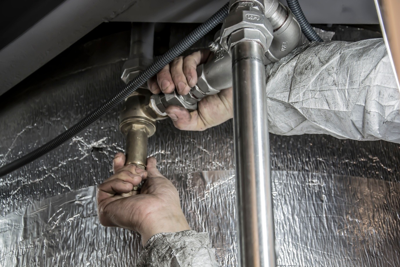 Read more about the article Broward County Plumbing Guide: Finding the Right Plumber for Your Home